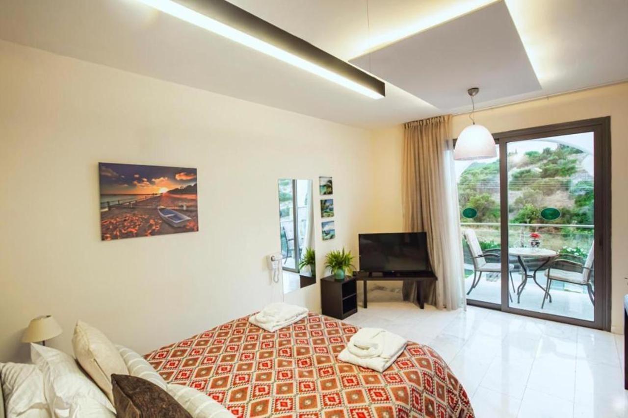 Latchi Escape Hotel And Suites Polis Extérieur photo