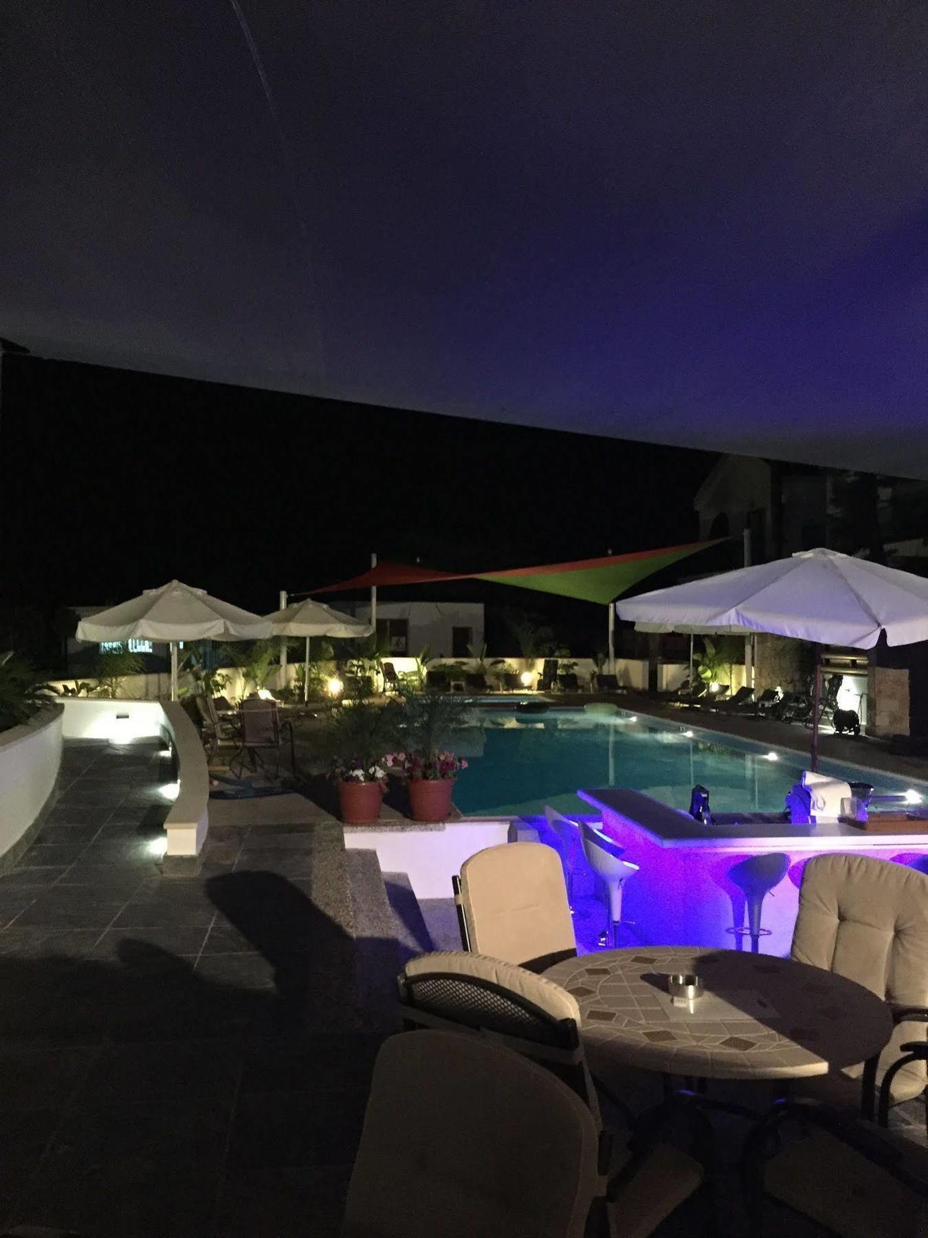 Latchi Escape Hotel And Suites Polis Extérieur photo